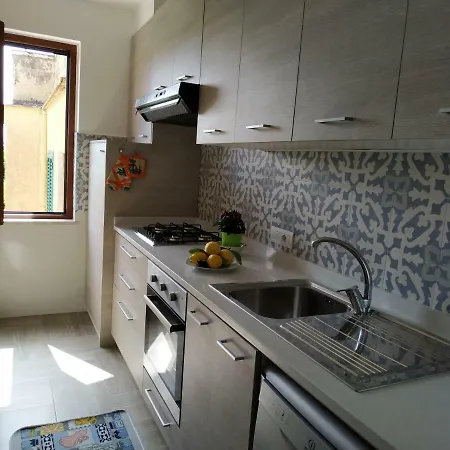 Apartament Madar SantʼAgata sui Due Golfi